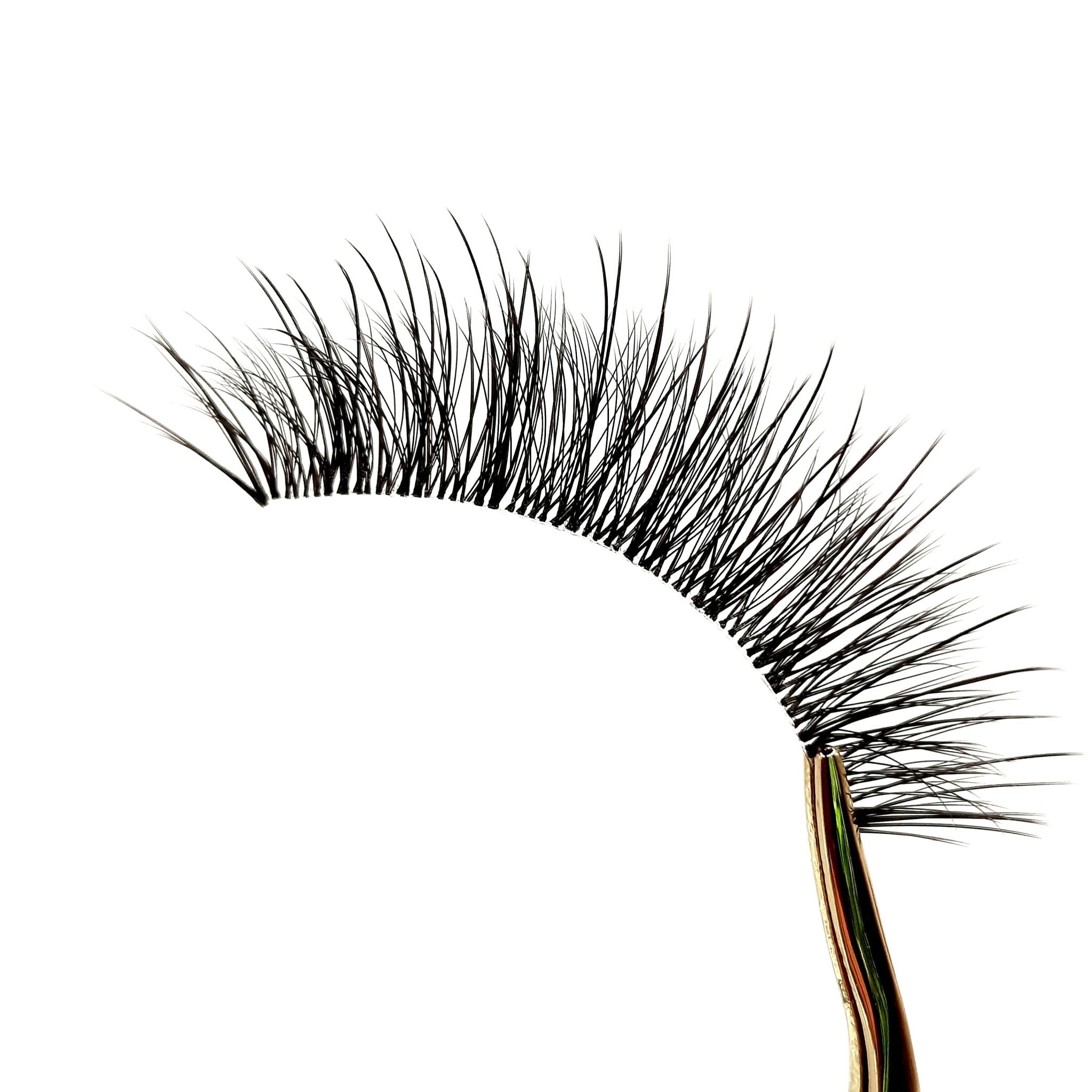 Faux Cils Bande Invisible ALLURE - Effet Oeil de Biche - Ishyati Beauty