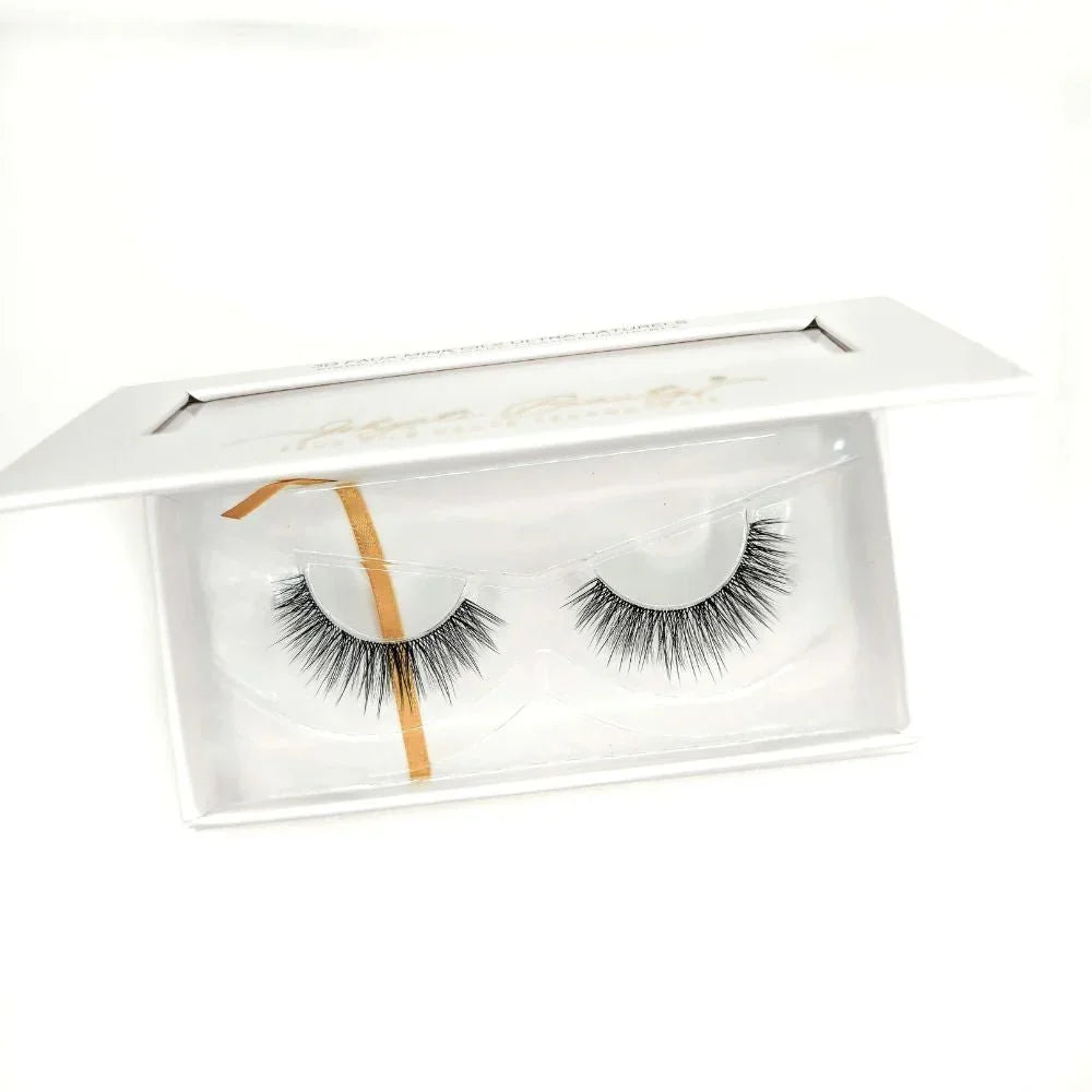 Faux Cils Bande Invisible BLUSH - Effet Oeil de Biche - Ishyati Beauty