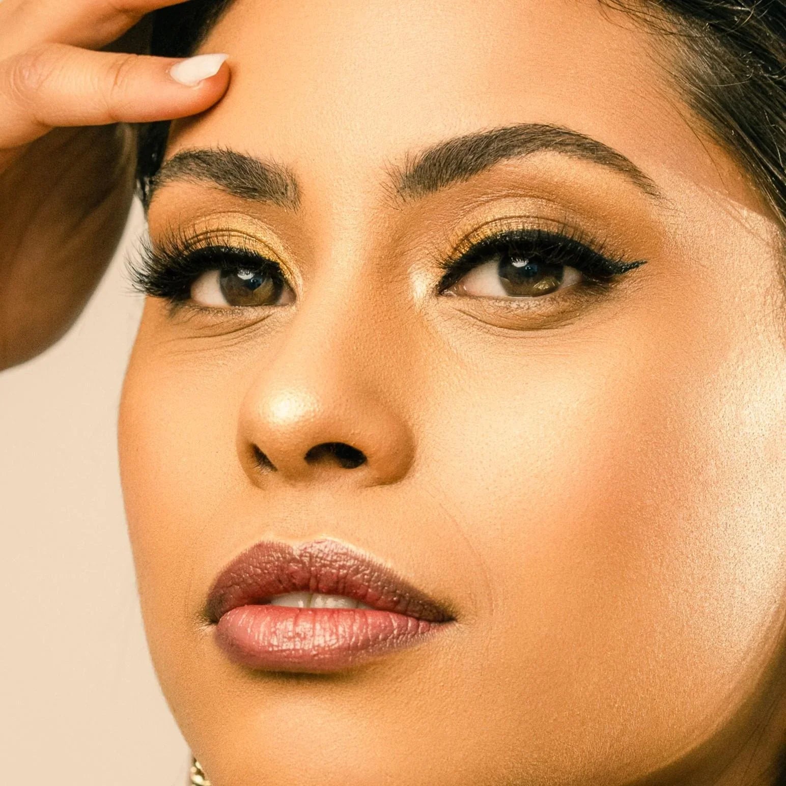 Faux Cils Magnétiques AMAZONE - Effet Oeil de Biche - Ishyati Beauty