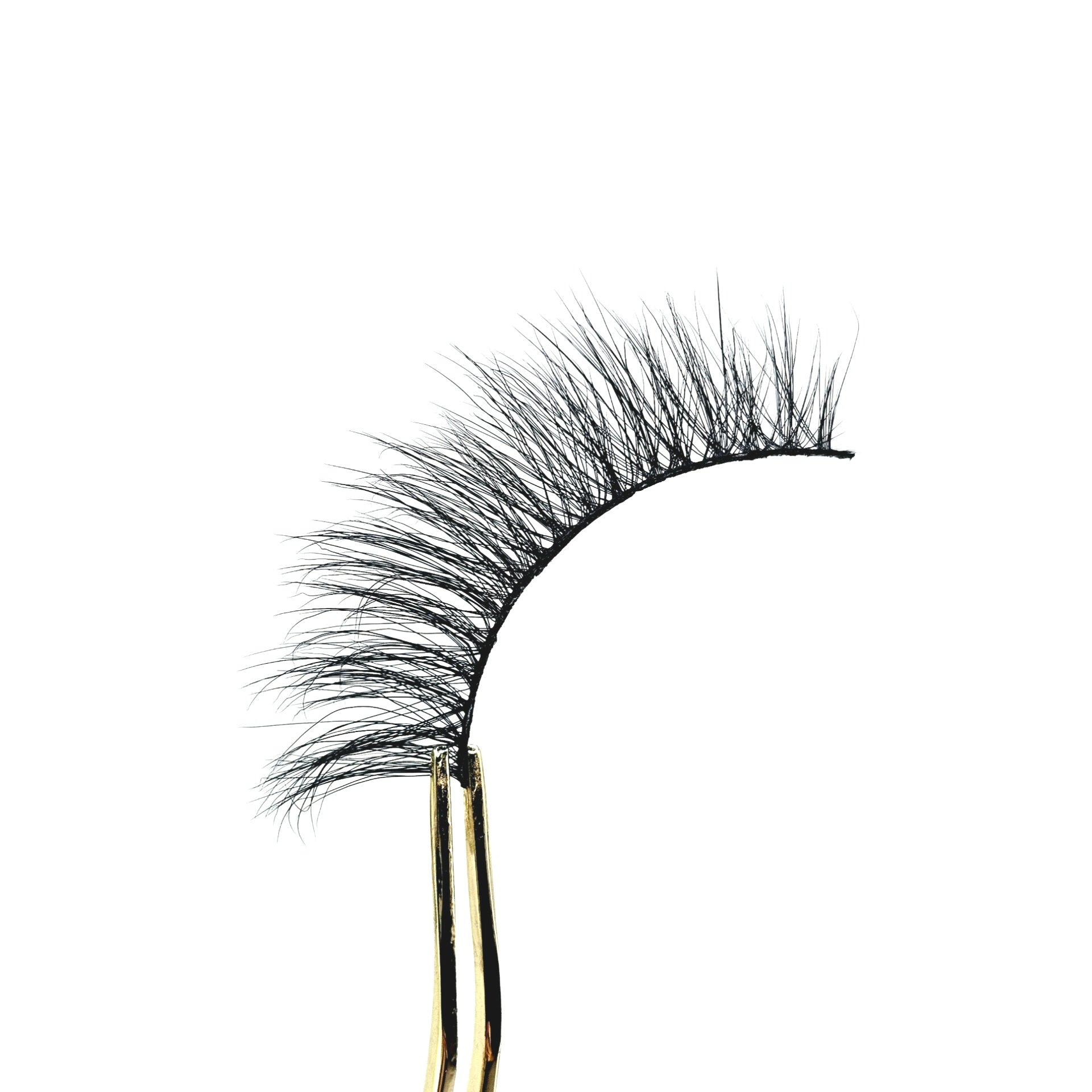 Faux Cils Naturels VOLUPTÉ - Effet Oeil de Chat - Ishyati Beauty