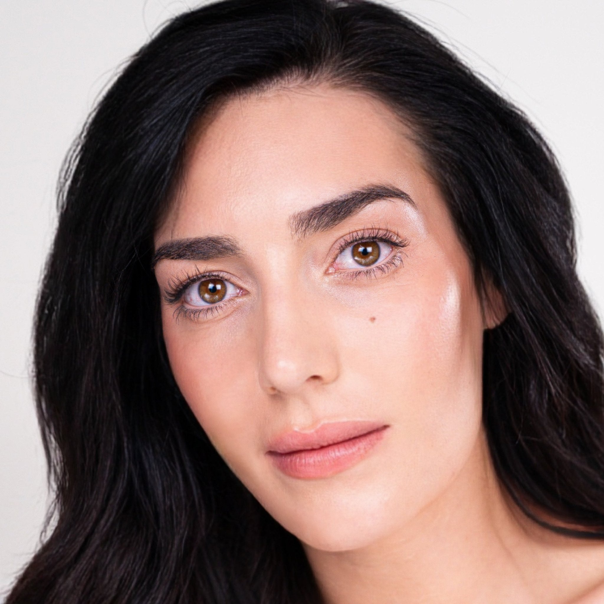 Faux Cils Ultra Light DELICATESSE - Effet Oeil de Biche - Ishyati Beauty