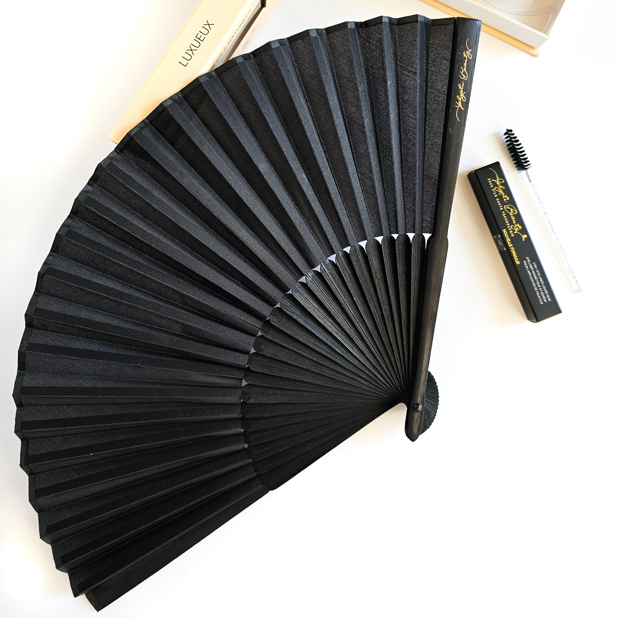 Eventail en Soie et Bambou Ishyati Beauty