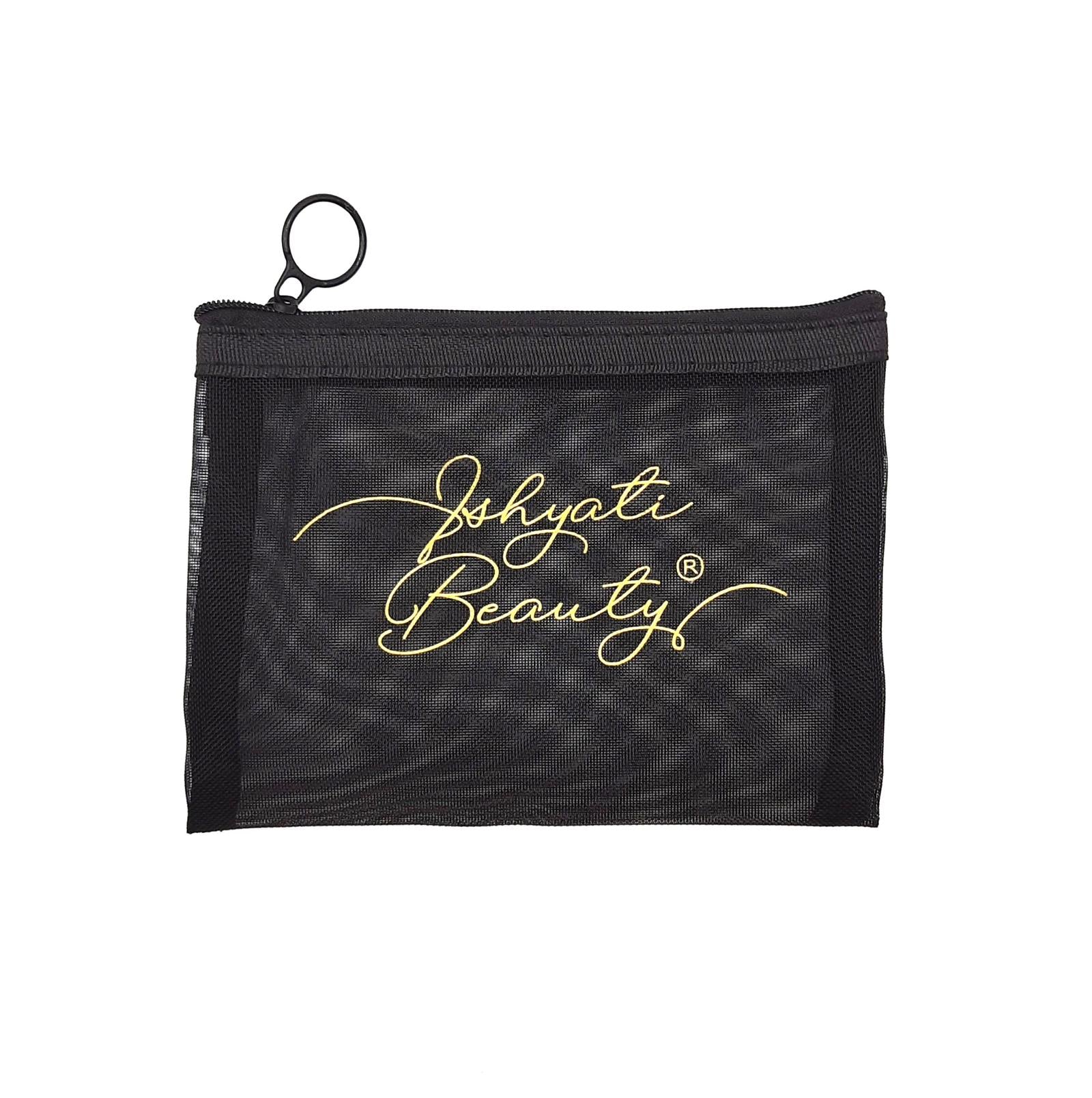 TROUSSE DE MAQUILLAGE Ishyati Beauty Accessoires pour Faux Cils et Eyeliner à la Réunion 974 Trousse de voyage et de rangement en nylon mesh avec fermeture éclair. 16cm x 21 cm. Peut contenir 2 ou 3 boîtes de faux cils, 2 eye-liners, l’applicateur, les ciseaux et le recourbe-cils.