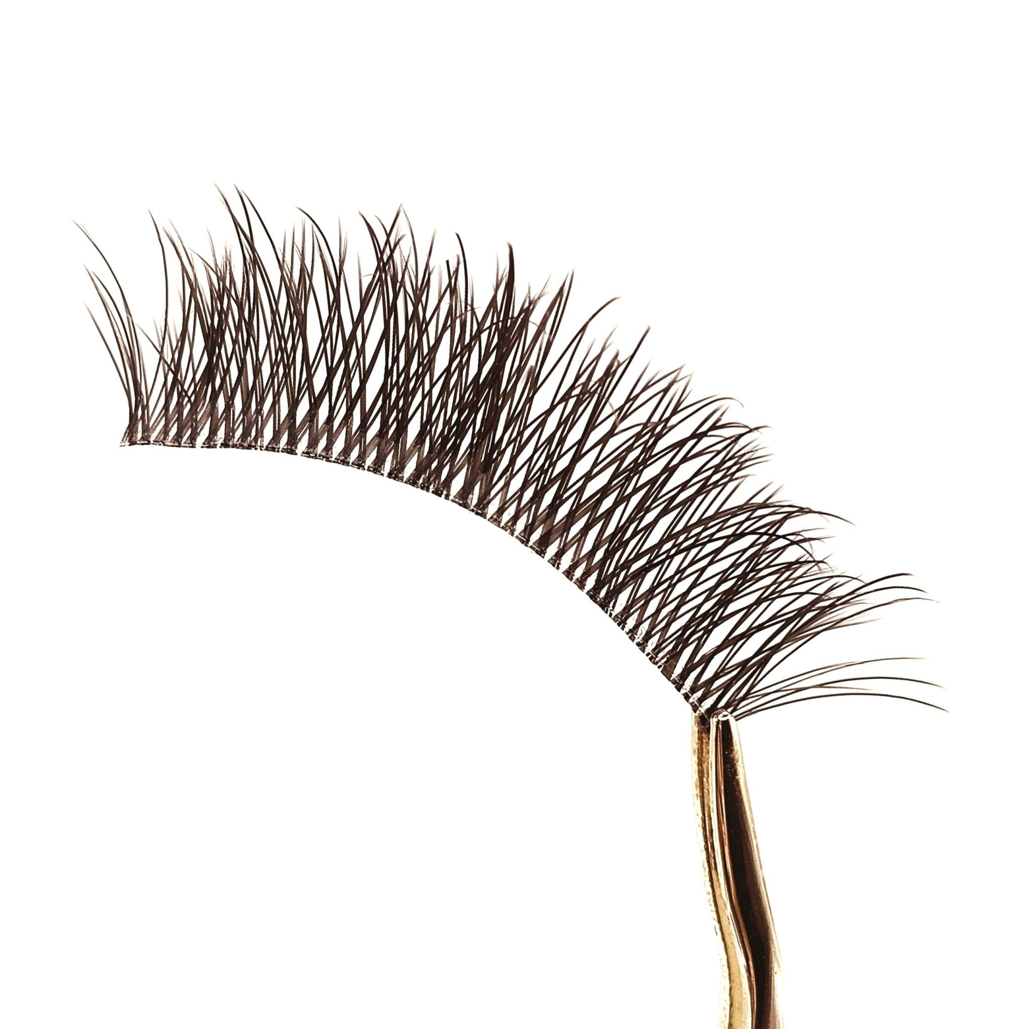 Faux Cils Bande Invisible PARFUM DE TOI Teint Café - Effet Oeil de Biche - Ishyati Beauty