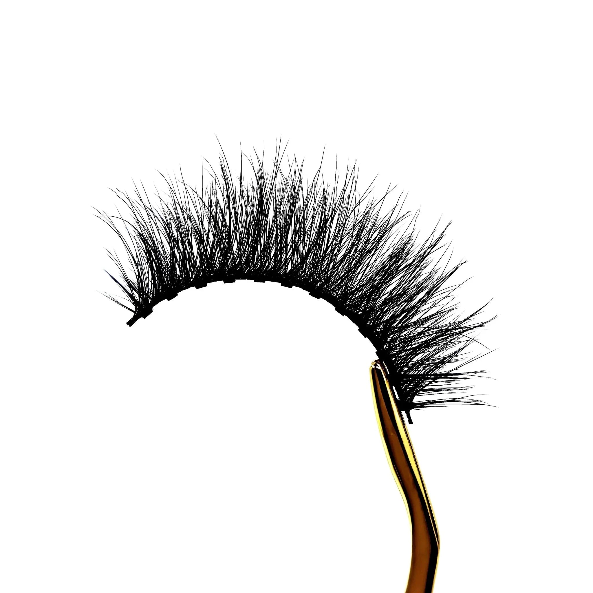 Faux Cils Magnétiques VÉNUS - Effet Oeil de Biche - Ishyati Beauty