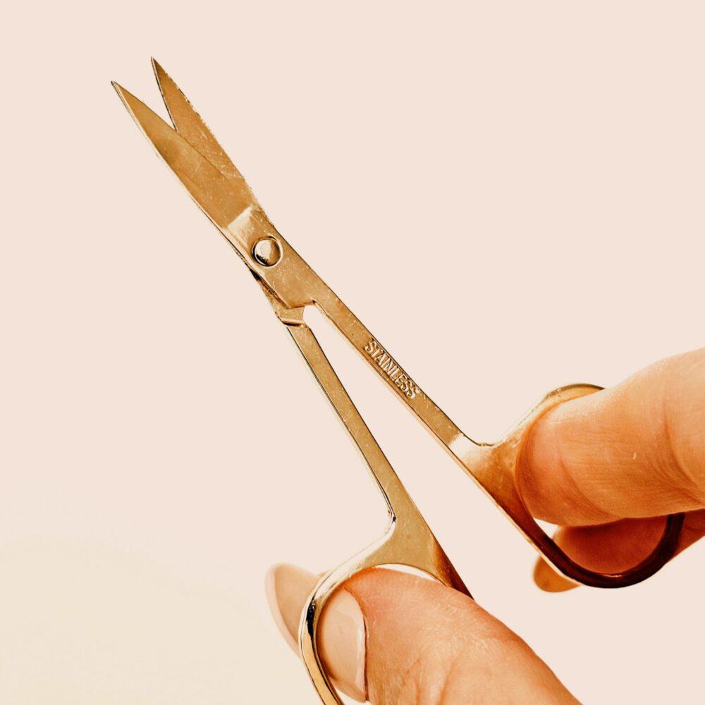 ciseaux pour faux cils ishyati beauty faux cils haute technologie