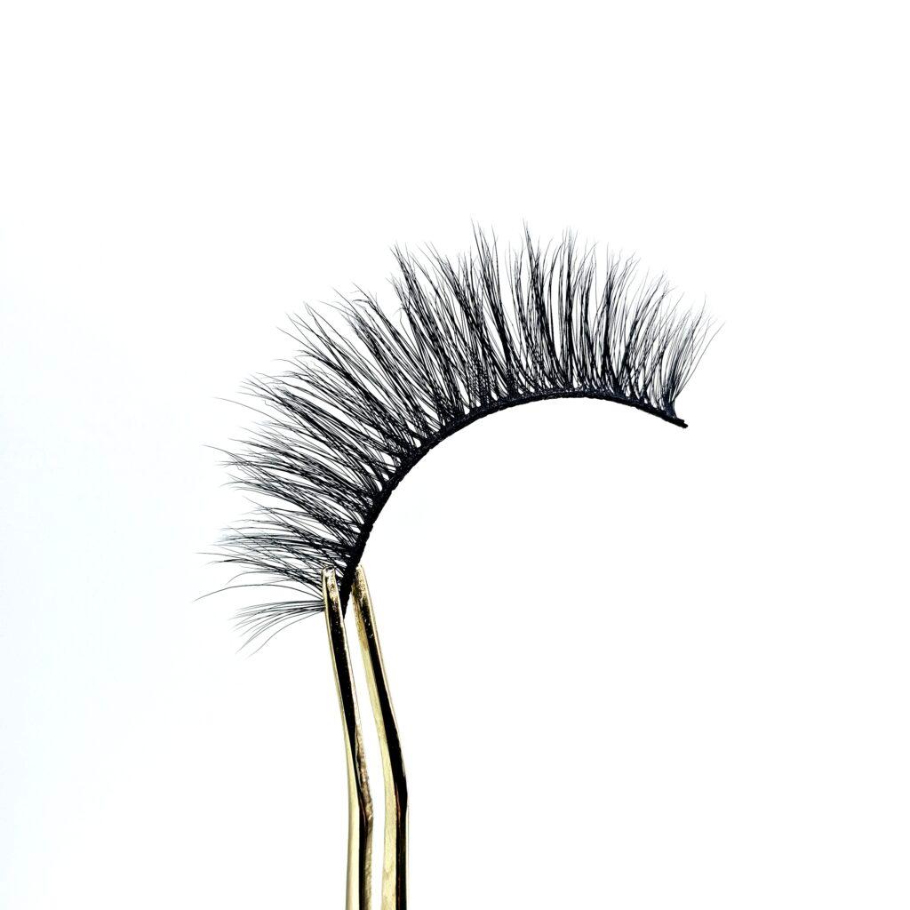 Faux Cils Naturels AUDACE – Effet Oeil De Biche